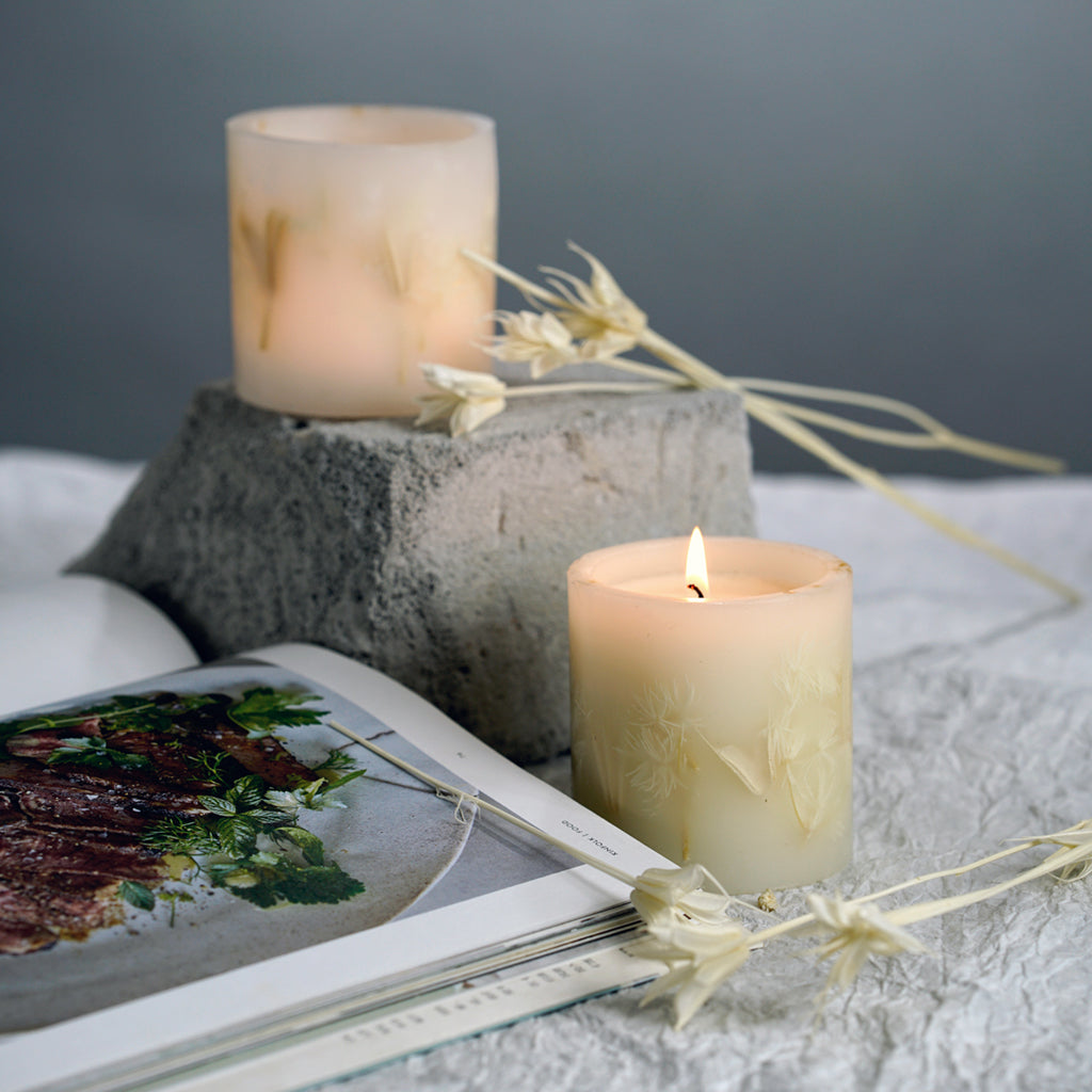 Handmade Shelled White Scented Art Candle for Yoga,Home Decor,9-12 oz,25-32 Hours