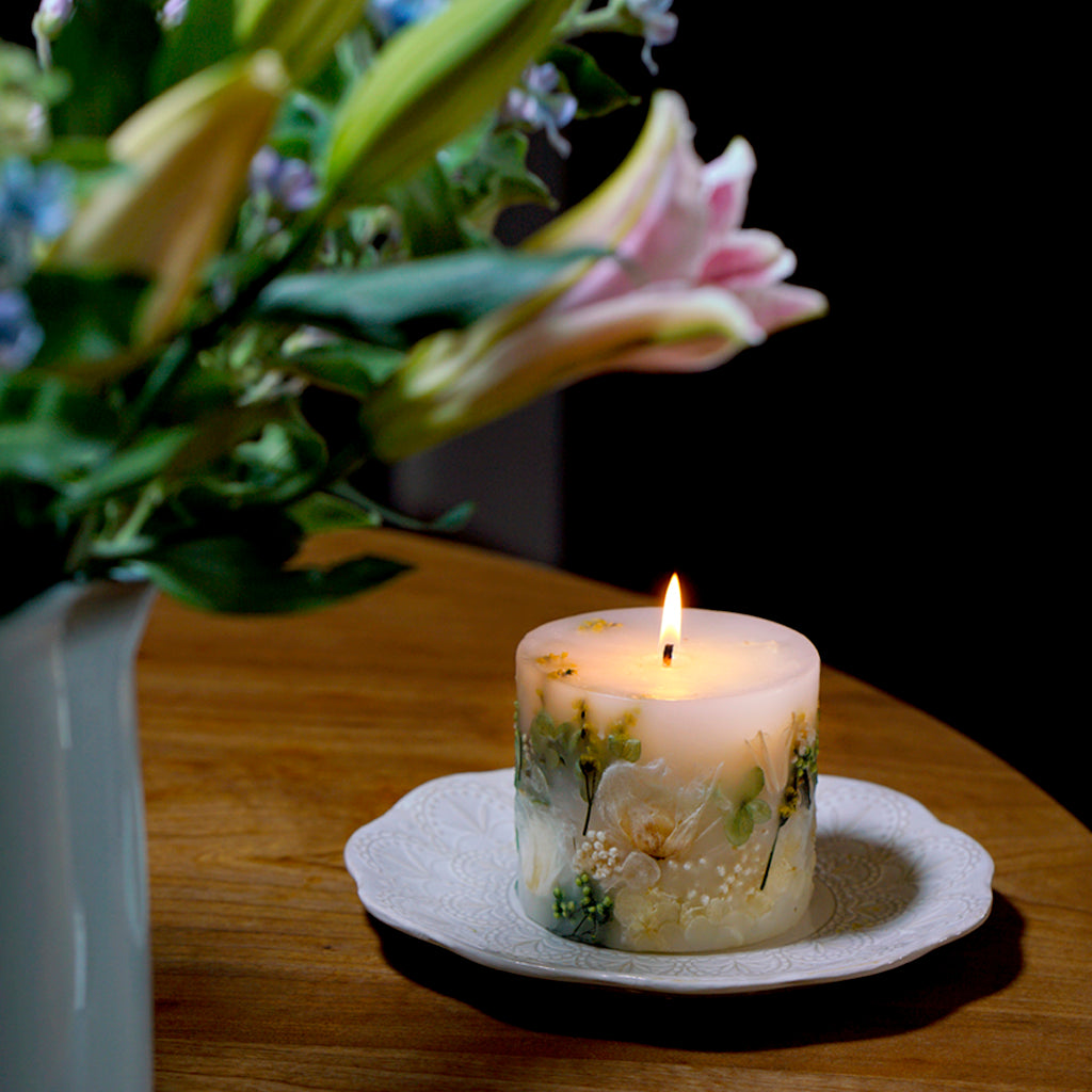 Handmade Green Botanical Art Scented Candle for Wedding,Gift,Home Decor-19 oz 68 Hours Long Burning Time