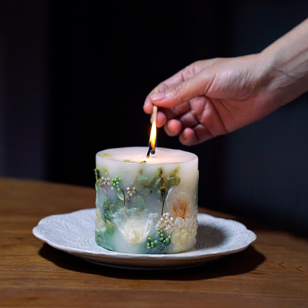 Handmade Green Botanical Art Scented Candle for Wedding,Gift,Home Decor-19 oz 68 Hours Long Burning Time