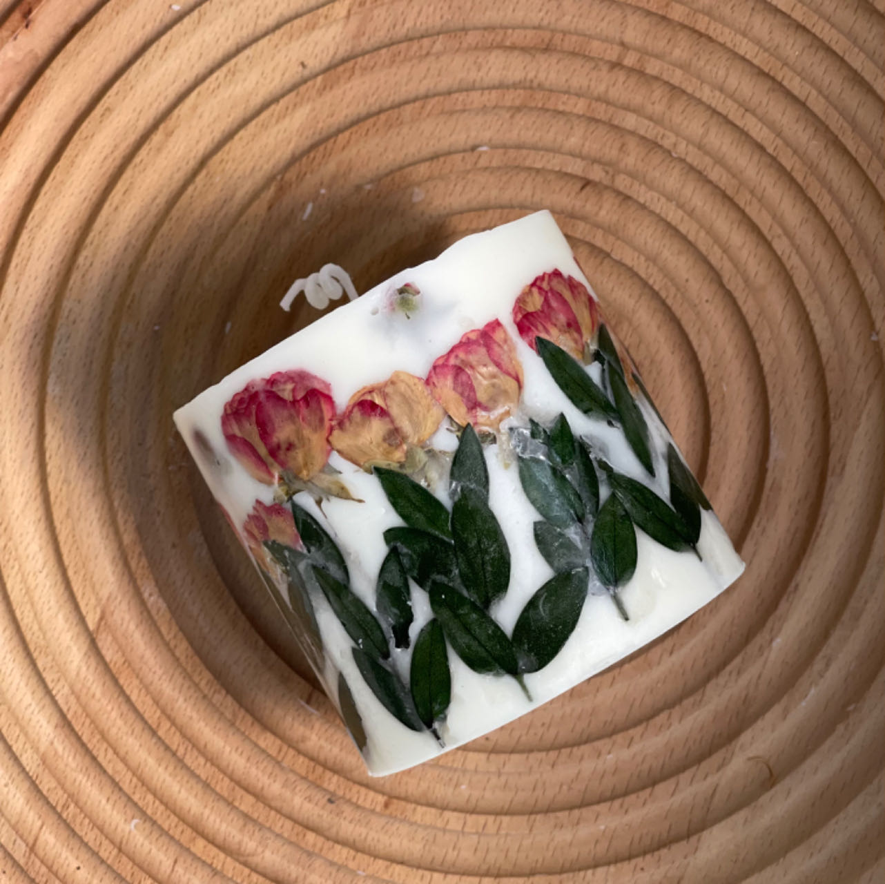 Handmade Pressed Flower Art Scented Candle for Home,Gift,Wedding-13 oz,48 Hours