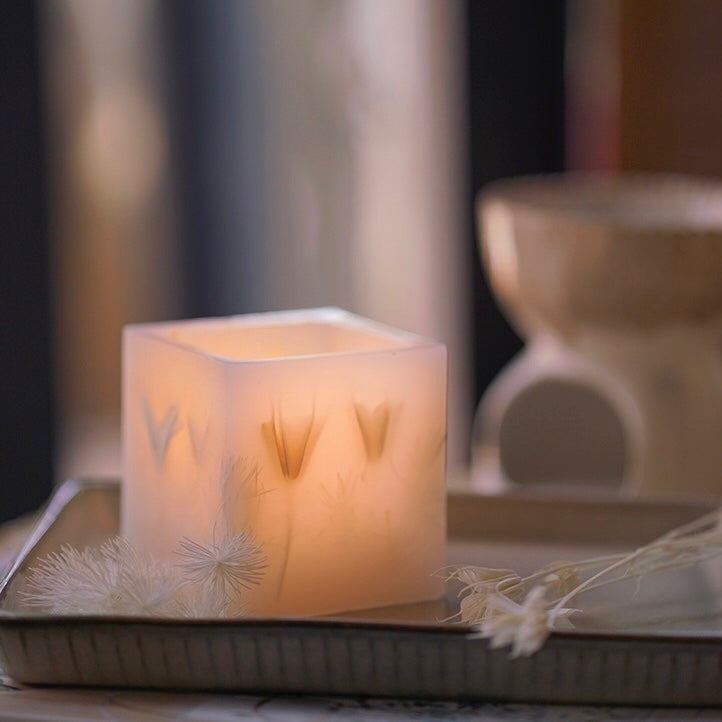Handmade Shelled White Scented Art Candle for Yoga,Home Decor,9-12 oz,25-32 Hours