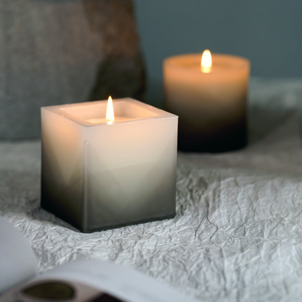 Handmade Shelled Distant Mountain Pattern Scented Art Candle for Yoga,Home Decor,Gift 9-12 oz,25-32 Hours