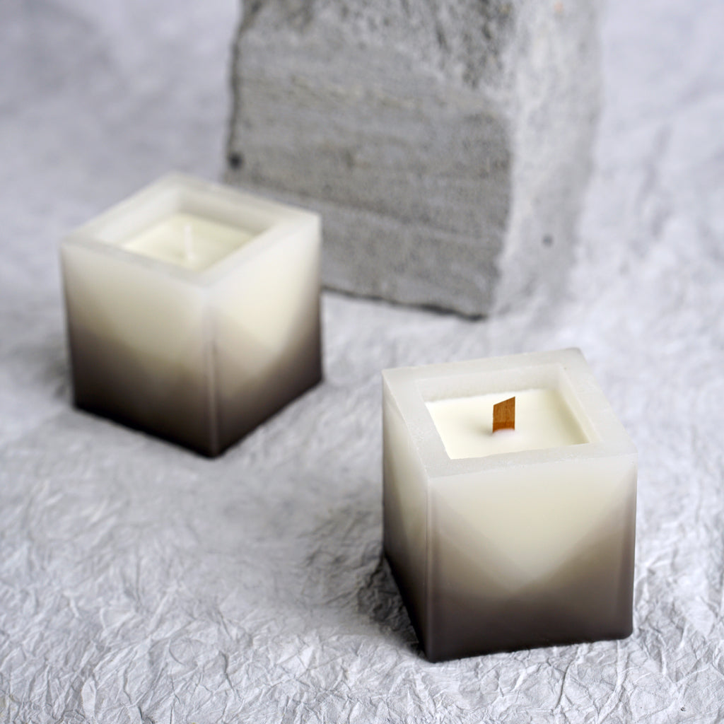 Handmade Shelled Distant Mountain Pattern Scented Art Candle for Yoga,Home Decor,Gift 9-12 oz,25-32 Hours