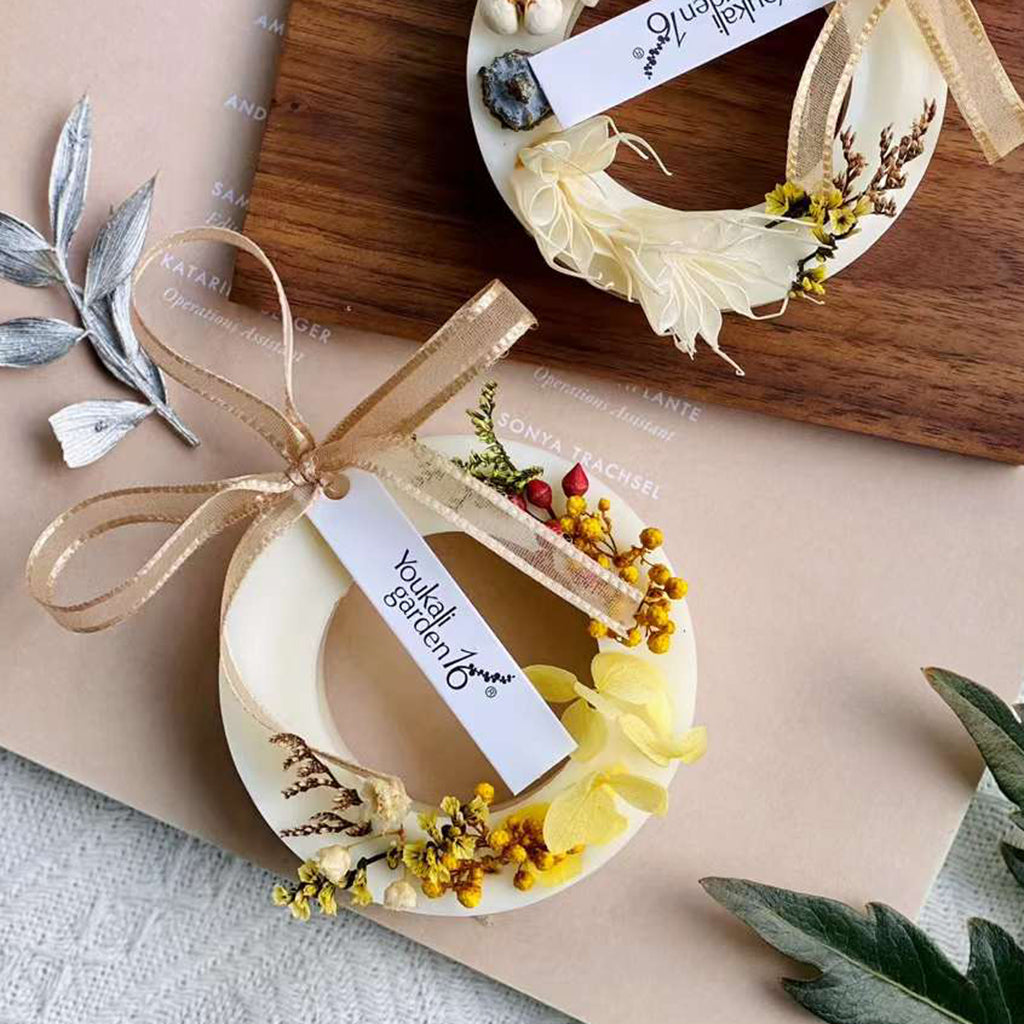 Handmade Scented Wax Ring Sachet for diffusing fragrance in small areas- Sandalwood