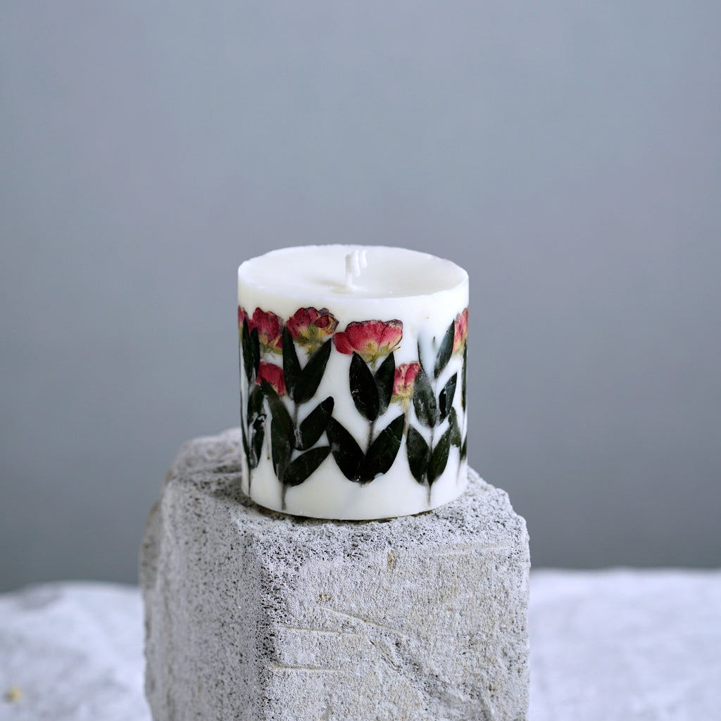 Handmade Pressed Flower Art Scented Candle for Home,Gift,Wedding-13 oz,48 Hours