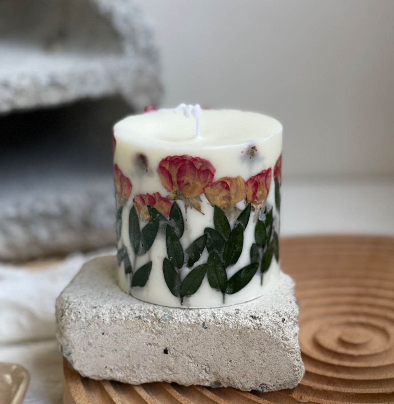 Handmade Pressed Flower Art Scented  Candle for Home,Gift,Wedding-13 oz,48 Hours